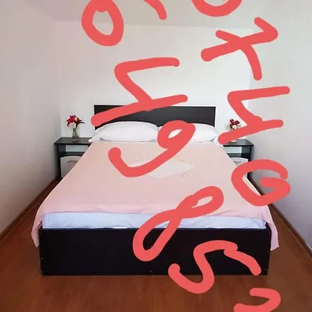Vila Navodari Plata La Cazare Villa *